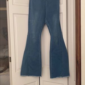 Bell bottom Nevee worn Jeans Large